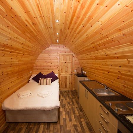 Wall Eden Farm - Luxury Log Cabins And Glamping Highbridge Exterior photo