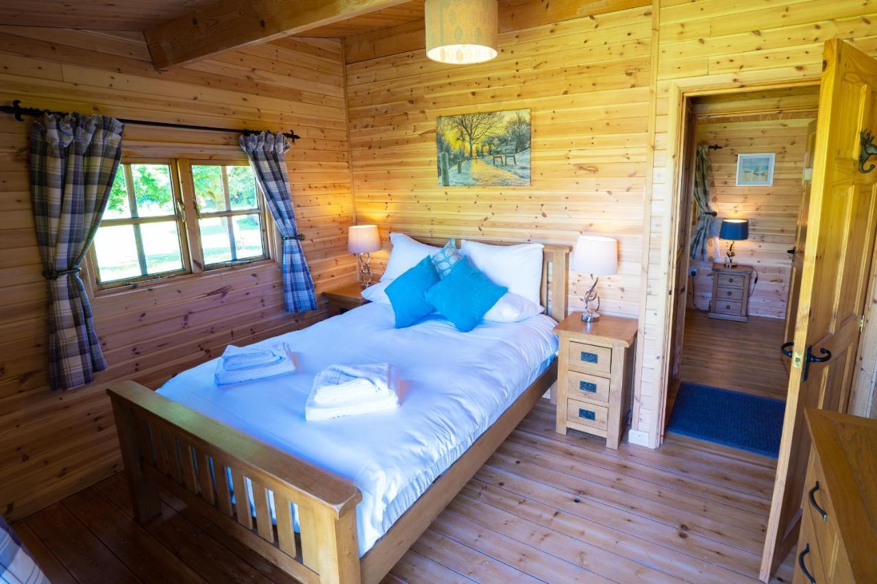 Wall Eden Farm - Luxury Log Cabins And Glamping Highbridge Exterior photo