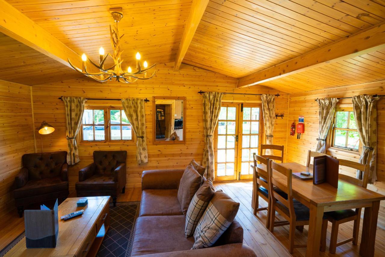 Wall Eden Farm - Luxury Log Cabins And Glamping Highbridge Exterior photo