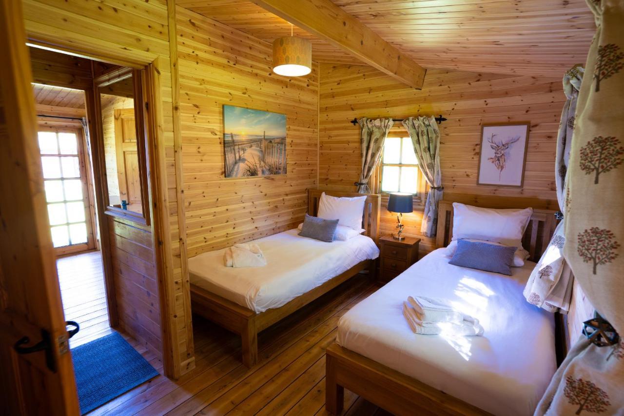 Wall Eden Farm - Luxury Log Cabins And Glamping Highbridge Exterior photo