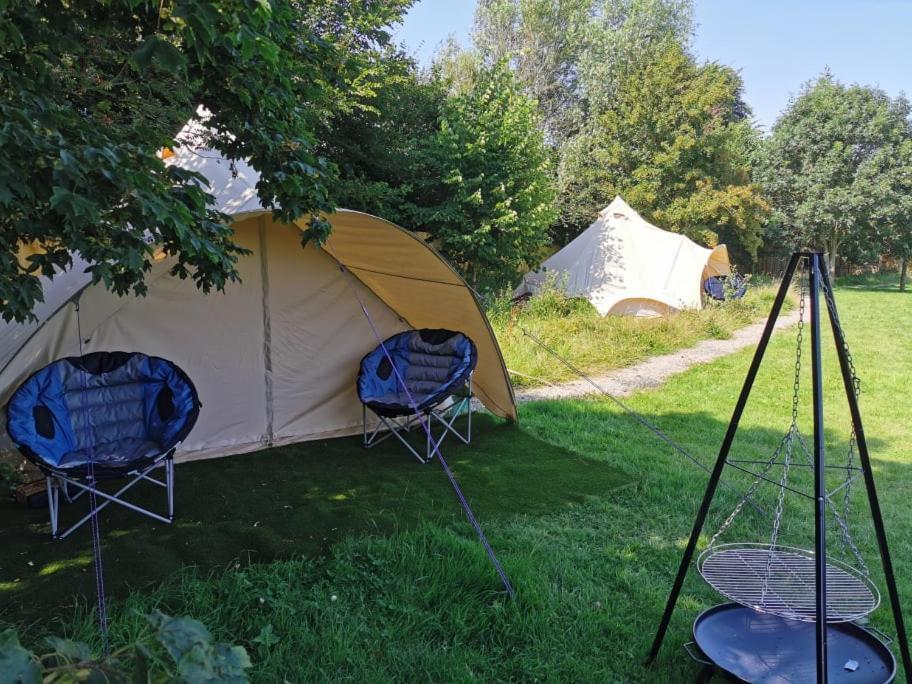 Wall Eden Farm - Luxury Log Cabins And Glamping Highbridge Exterior photo