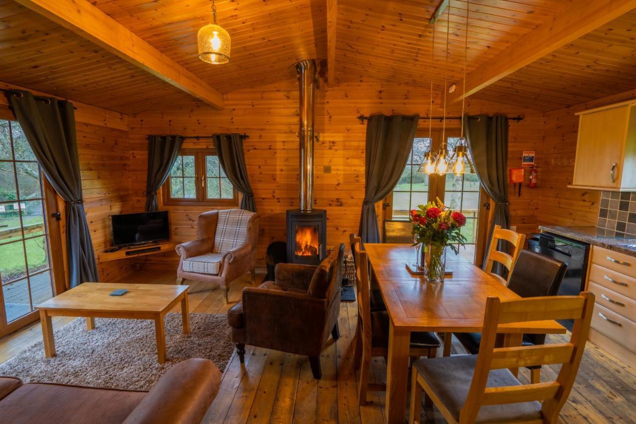 Wall Eden Farm - Luxury Log Cabins And Glamping Highbridge Exterior photo