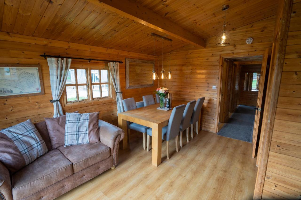 Wall Eden Farm - Luxury Log Cabins And Glamping Highbridge Exterior photo