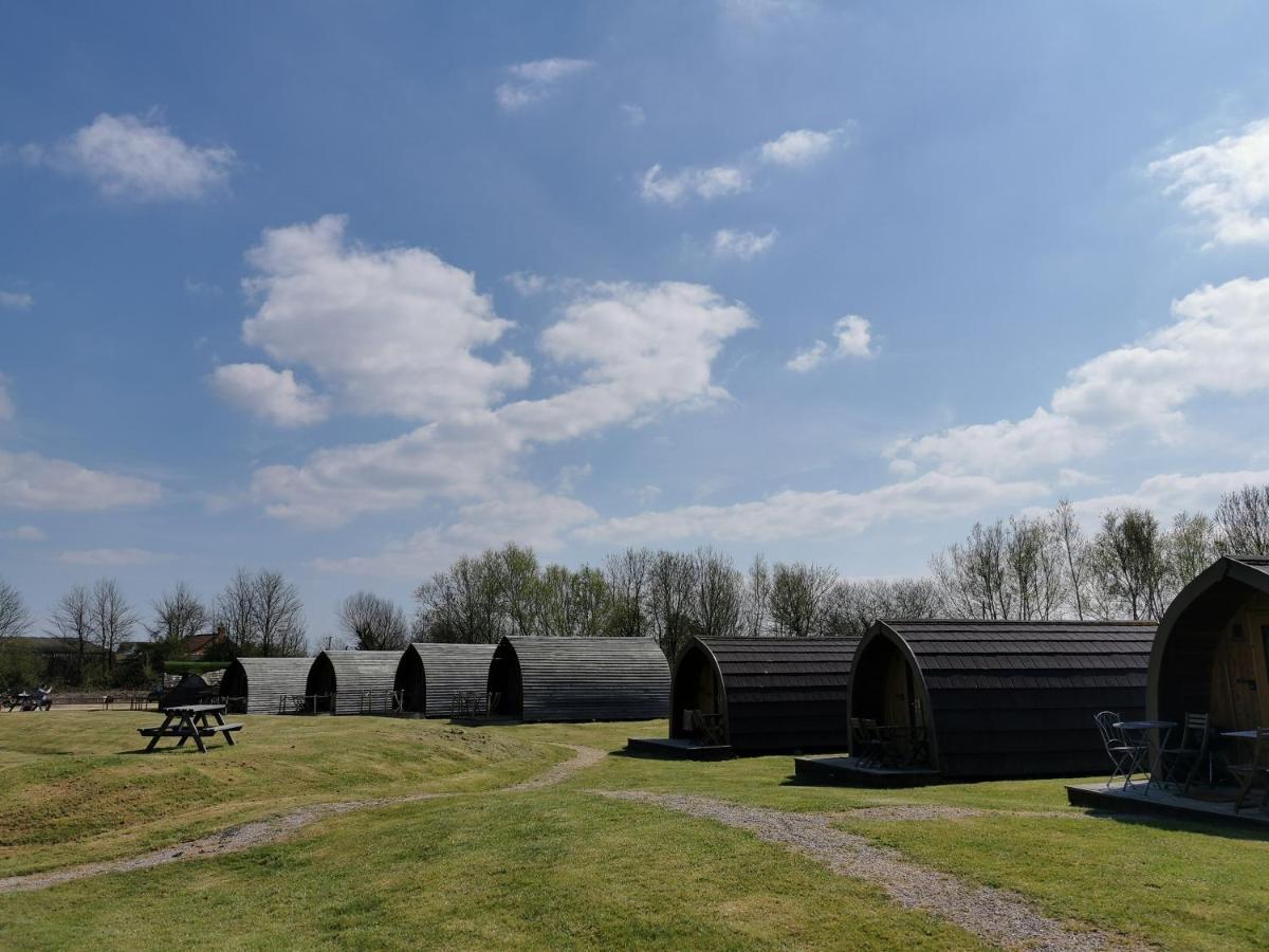 Wall Eden Farm - Luxury Log Cabins And Glamping Highbridge Exterior photo